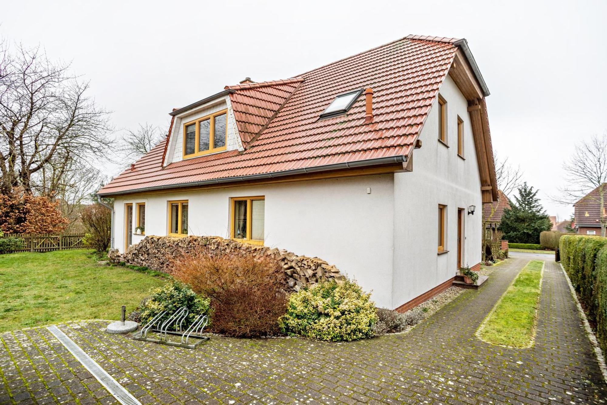 Ferienwohnung 'Am Weidenring' Pantelitz Exterior photo